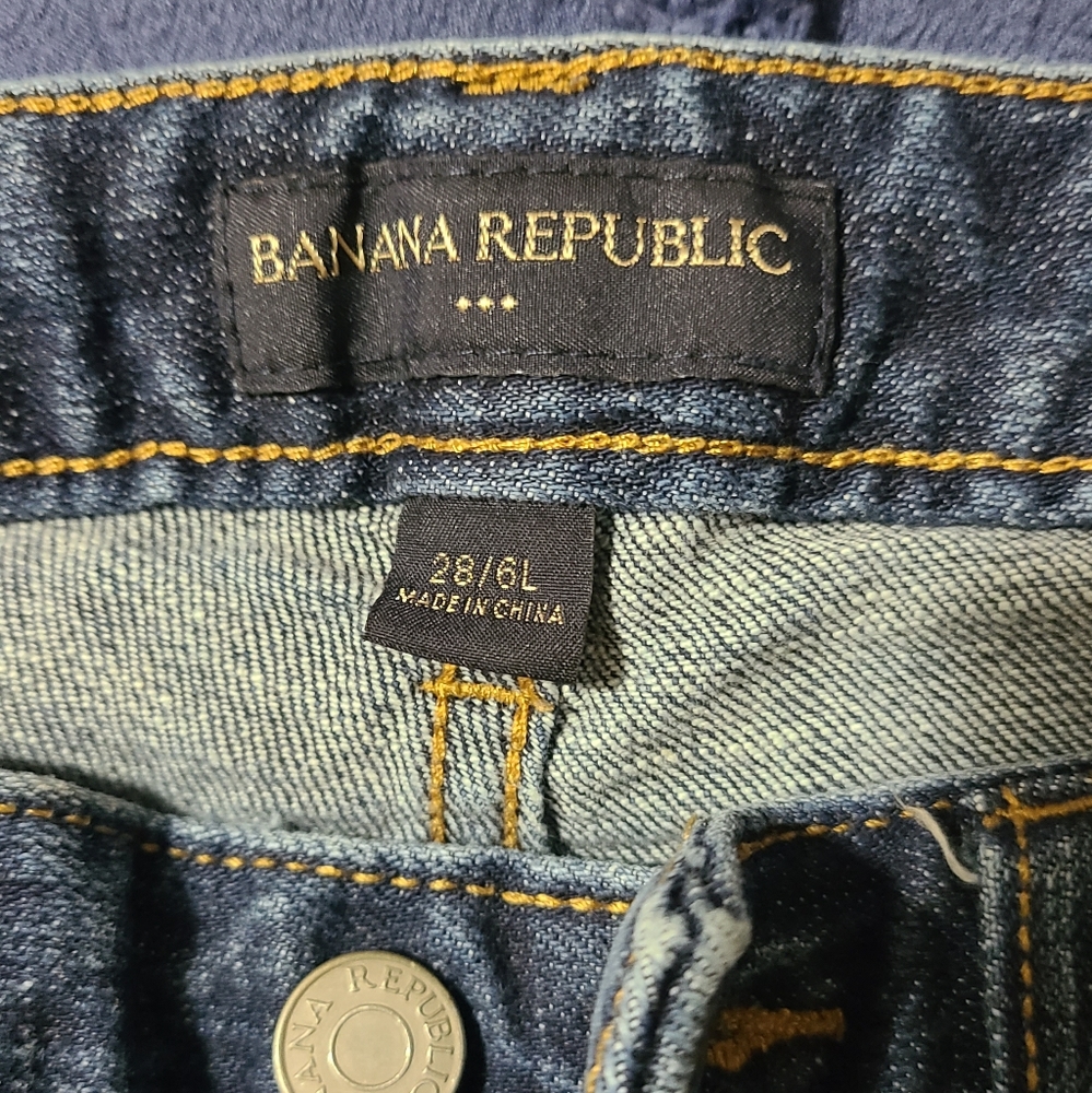 Banana Republic LONG bootcut jeans.  Size 6 but fit more like a 4